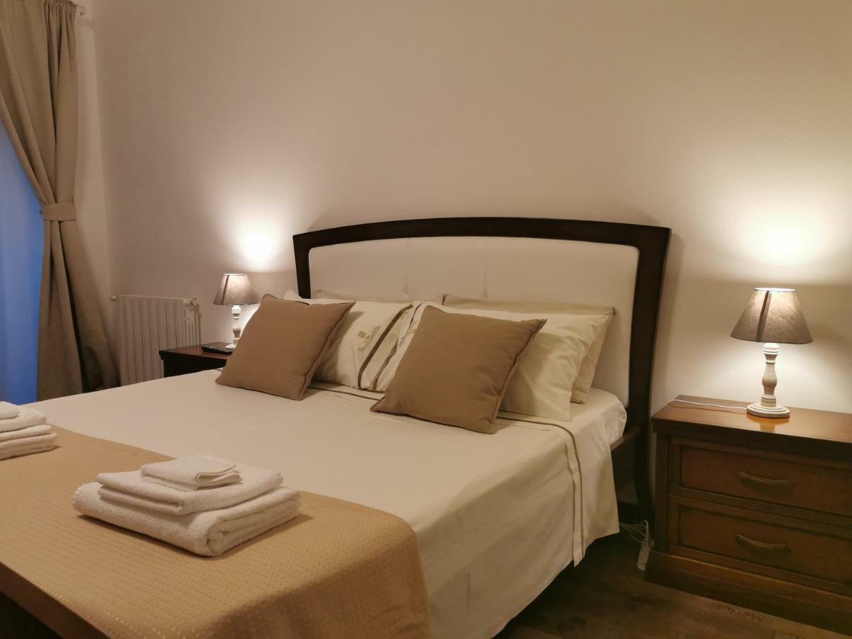 Eschilo Luxury House Apartamento Carlentini Exterior foto